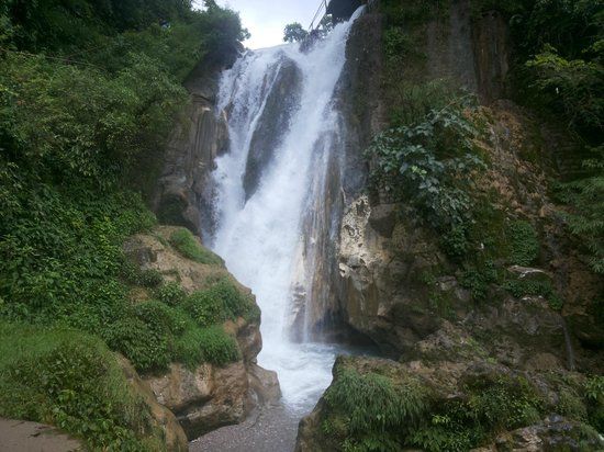 Bhata Falls